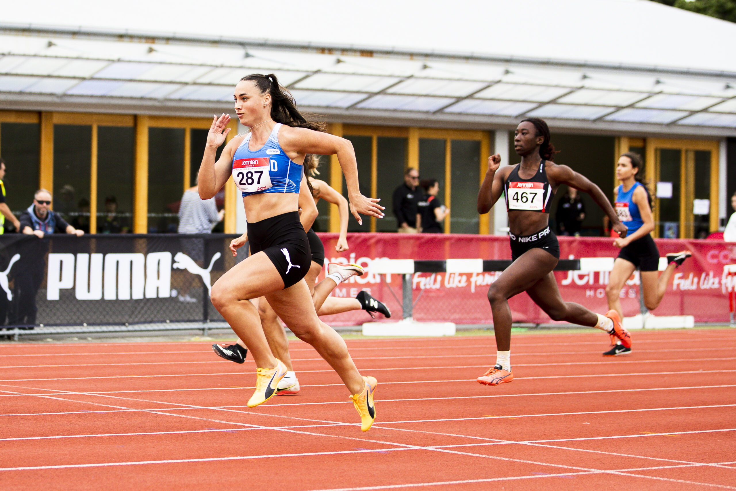 的防守和丰 的防守和丰